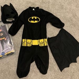 Batman costume size 12-24month